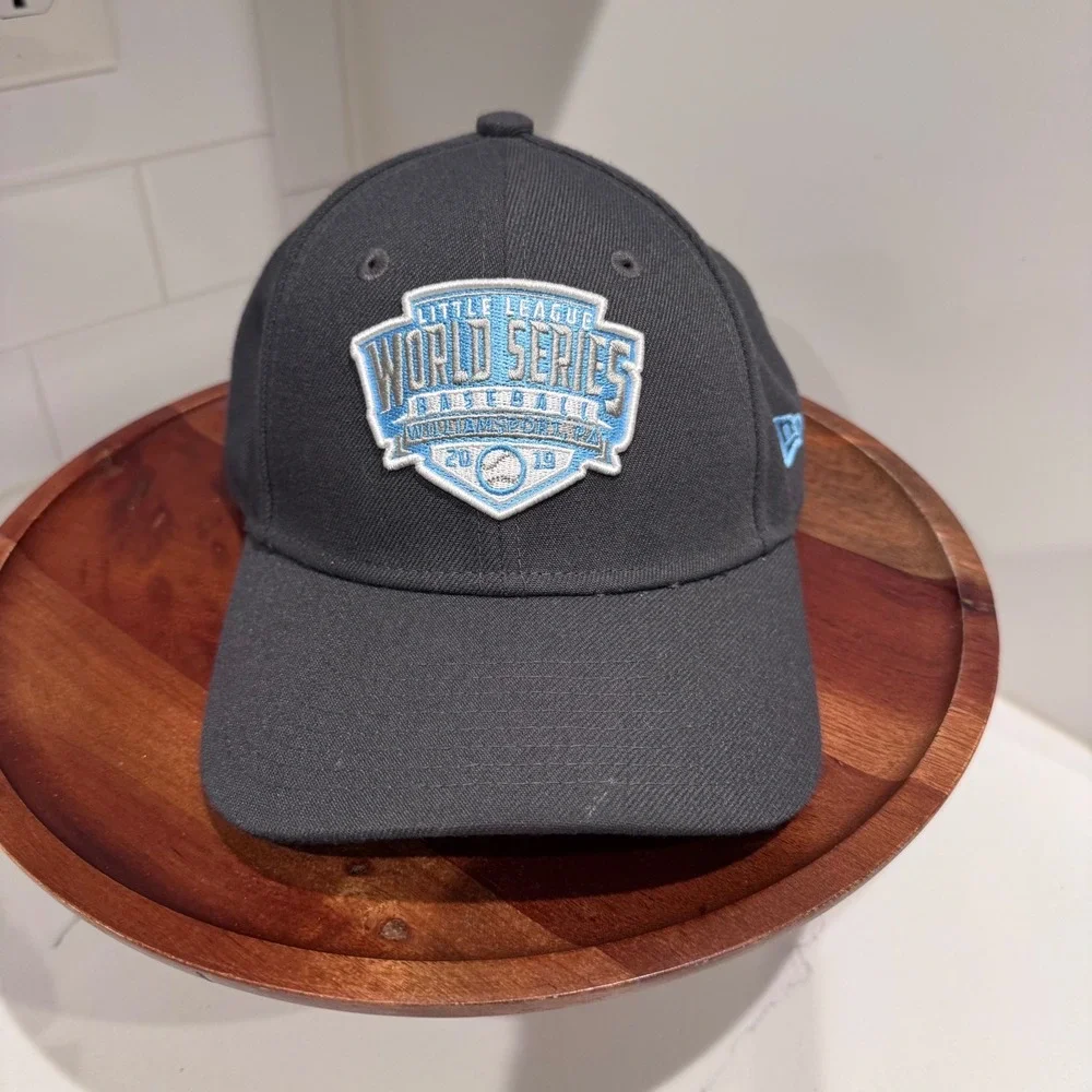 New Era 9FORTY Youth 2019 Little League World Series Baseball Hat Grey LLWS Cap